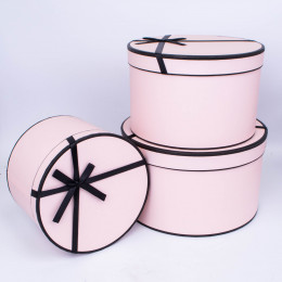 Набор Коробок Тубус Нежно-розовый с Чёрной каймой и бантиком L 25.5x15cm M 22x14cm S 19x13.5cm 3шт